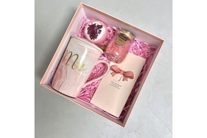 Customized Self-Care Spa Bath Set Relaxation Gifts for Women on Mother's Day or Valentine's Day Promotional Gift Package