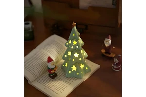 Wholesale Holiday with Christmas Halloween Small Gifts Ceramic Christmas Tree Christmas Decoration