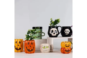 Wholesale Handmade Harvest Festival Ceramic Pumpkin Decoration Thanksgiving Table Mug or Home Decor Handpainted Factory