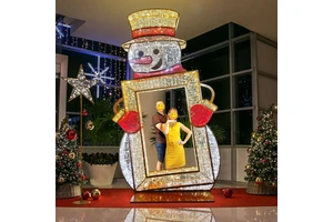 Low Voltage 24V Customized 10 Feet 3D Large Snowman Motif Lights Sculpture Interactive Photo Op Christmas Decoration Outdoor
