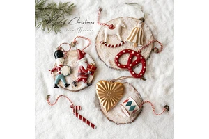 High Quality Iron Material Artificial Christmas Ball Hot-Selling Oval Shaped Indoor Festival Decoration Gift Mini Gift