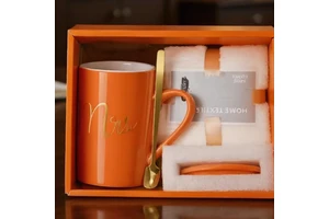 Best Sale Gift Sets for Thanksgiving New Year Valentine's Day Christmas Mug Towel Set Wedding & Birthday Thank You Gift Set