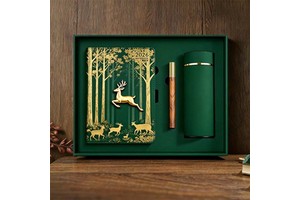 Retro Chinese Style Notebook Gift Box Elegant Embossed Cover Journal Set With Classic Pattern For Festival & Business Present