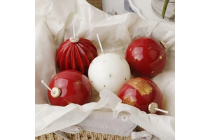 Handmade Spherical Scented New Year Lantern Candle for Christmas Home Party Decoration Diwali Perfect New Year Gift for Bars