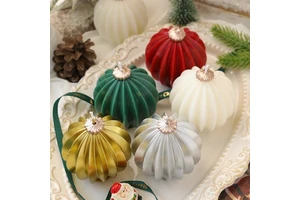 Christmas Decorations 2026 New Products Personalized Gift Set Giveaways Scented Christmas Candles for Home Decoration