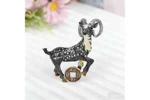 China New Year Table Gifts Items Sheep Goat Bejewelled Trinket Box Decorative Jewelry Box for Home Decoration Items