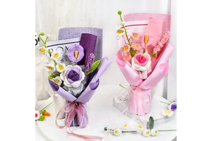 Finished Product Creative Design Handmade Crochet Bouquet Flower for Valentine's Day Mother's Day Birthday Gift