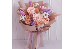 Factory Wholesale Valentines Mothers Day Gifts Champagne Real Forever Everlasting Preserved Roses Box Flower Bouquets