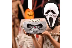 Animated Halloween Motion Sensor Skull Bowl Candy Dish With Creepy Moving Skeleton Hand for Party Decor