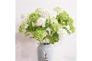 High Quality 3-Headed Hydrangea Snowball Realistic Plastic Artificial Flowers Modern 4 Colors Environment-Friendly Valentine's