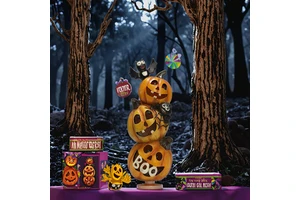 Halloween Resin Pumpkin Lamp - Handmade Crafted Lantern with LED Light, Spooky Home Decor for Holiday Display & Party Decoration