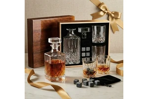 Luxury Whiskey Decanter Set with Glasses Crystal Decanter Gift Set for Men Custom Packaging