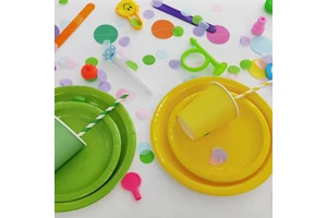 Kids Birthday Theme Party Supplies Set Party Decorations Disposable Solid Green Paper Plate Cup Napkin Tableware Kit