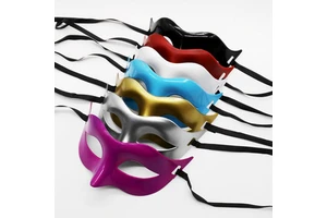 Masquerade Masks for Women Men Couple Venetian Cosplay Costume Halloween Carnival Prom Party Half Face Masks