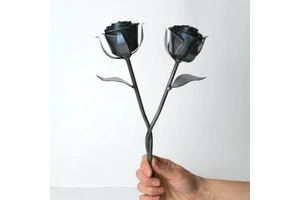 wholesale supplier of Metal Rose True Love Wedding Anniversary Gift Set for Anniversaries Valentine's Day Low Price Christmas