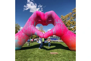 Custom Design Giant Cartoon Heart Hands Halloween Inflatable Mascot, Large Hand Advertising Cartoon Inflatables For Party