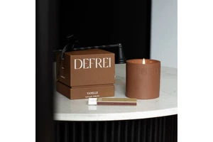 AIKUN Handmade Maillard Color Series Ceramic Jars Candle Cinnamon Florals Candle Highly Scented Candles For Wedding Religion