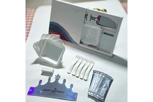 Children's Customizable Logo Disposable Birthday Plastic Tableware Set Modern Cake & Cutlery Tray Set Party Supplies