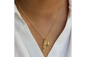 MECYLIFE Mother's Day Gift Women's Personalized Baby Feet Mama Necklace Minimalist Gift for Mom