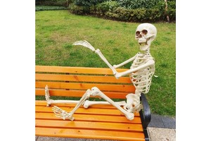 Most Popular Halloween Plastic Crafts Halloween Skeletons Decoration Haunted House Skeleton Custom Holiday Gifts Party Supplies