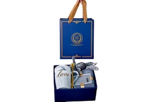 Custom Logo Luxury Eco-friendly Ceramics Gift Set for Christmas Father's Day Graduation Valentine's Day Wedding