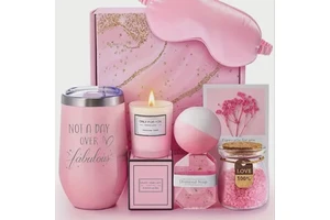 Customized Pink Series Gift Sets Spa Basket Gift Set for Women Mother's Day Diffuser and Scented Candles Gift Set