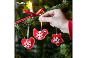 Ourwarm New Products 3 Pcs New Year Decoration Red Felt Christmas Tree Ornaments Christmas Decorations 2025