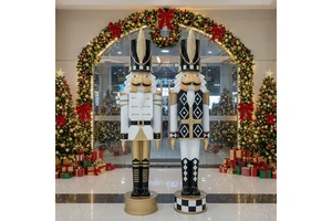 Life Size Christmas Nutcracker Statue Commercial Grade Fiberglass Large Nutcracker Statue Display Prop For Mall & Hotel