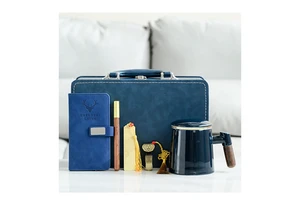 Custom Luxury Corporate Executive Souvenir Gifts Promotional A5 Notebook Bookmark Stationery Set Business Gift Set for Women Men
