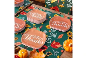Disposable Pumpkin Plates for Parties Thanksgiving Tableware Harvest Festival Decorations Autumn Theme Dinnerware Supply