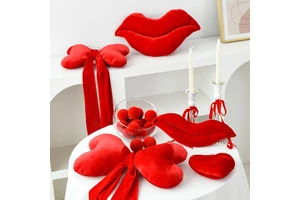 Valentine's Day Red Lip Bow Heart Decor Hot Selling Portable Party Accessories for Couple Indoor Use