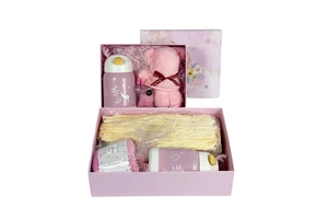 Valentine's Day Women Mother's Day Premium Promotional Gift Sets with Custom Logo Luxury Corporate Souvenirs for Hotels Events