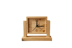 Custom Handmade Eco-Friendly Quartz Wooden Desk Clock Mini Table Clock Modern Home Office Desk Decor Gift