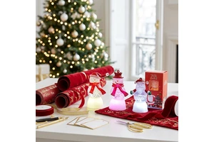 Hot Sale Christmas Ornament Decoration for House Table Decor Children Gifts Santa Claus and Snowman Shaped Christmas Night Lamp