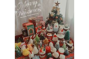 2026 Hot Selling Christmas Candles New Year Gifts Aromatherapy Christmas Trees Santa Claus Scenes Soy Wax Scented Candle