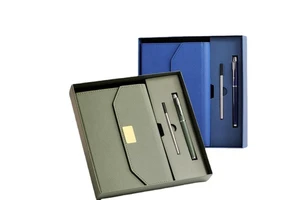 Wholesale VIP Corporate Business Gifts Set Notebook Pen Set with logo Gift Box for Men Father's School Office Teachers'Day Gift