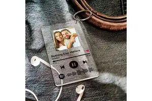 Popular DIY Family Photo Personalized Acrylic Keychain Gift, Perfect for Birthday Parties for Adults and Children KPOP Charm