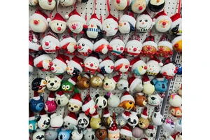 New Year and Festival Customizable Foam Ball Christmas Ornaments for Family Party Tree Decorations Packaged in Bags