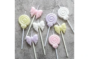 Paraffin Wax Bow-shaped Cute Lollipop Birthday Cake Candle for Children's Party Decoration