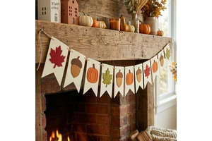 Exclusive Thanksgiving Flag Banner Pumpkin Maple Leaf Acorn Family Party Decoration Table Arrangement
