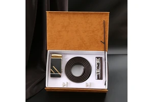 Father's Day Teacher's Day Gift Set Men's Business Modern Simplicity Leather Portable Gift Box for Teachers Belt Bracelet Best