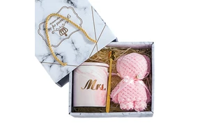 Custom 4-Color Mug & Towel Set New Year Birthday Valentine's Day Wedding Guest Return Gift for Thanksgiving Day