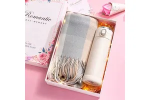 New Fashion Practical High, Sense Gifts Winter Creative Scarf Gift Set Special Romantic Birthday Valentine's Day Gift Sets/