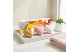 Natural Valentine's Day Heart-Shaped Bath Bombs 100% Natural Ingredients Floral Scent Customizable Colors Fragrance-Gift for