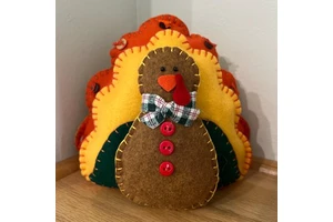 Handmade Felt Turkey Decor - Thanksgiving Table Centerpiece, Fall Home Ornament, Cozy Farmhouse Decoration