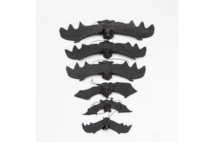 Nicro Factory Price Realistic TPR Soft Rubber Hanging Black Flying Bat Halloween Party Supplies Scary Haunted House Decoration