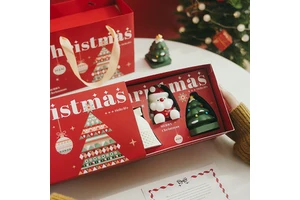Christmas Scented Candles Handmade Gift Set with Paraffin Wax Cylindrical Shape-Holiday Home Decor & Souvenir