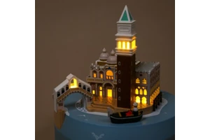 Venice City LED Light Music Box Italy Design Handcrafted Wooden Yellow USB Powered Home Decoration Featuring