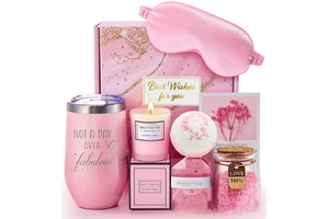 Pink Series Self Care Gift Set Spa Gift Basket Set for Mother's Day Girlfriend Creative Gift Box