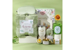 Mother's Day Wedding Favor Gifts Spa Christmas Gift Set Valentines Day Gifts for Women Birthday Gift